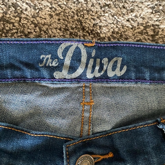 Old Navy The Diva Jeans 14 Reg Flare Leg Stretch Dark Blue Denim Embroidered Pkt - Picture 5 of 7